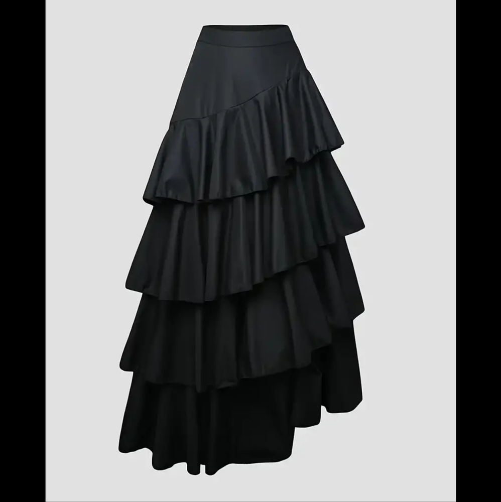 Elegant Black Tiered Skirt - Picture 3 of 5